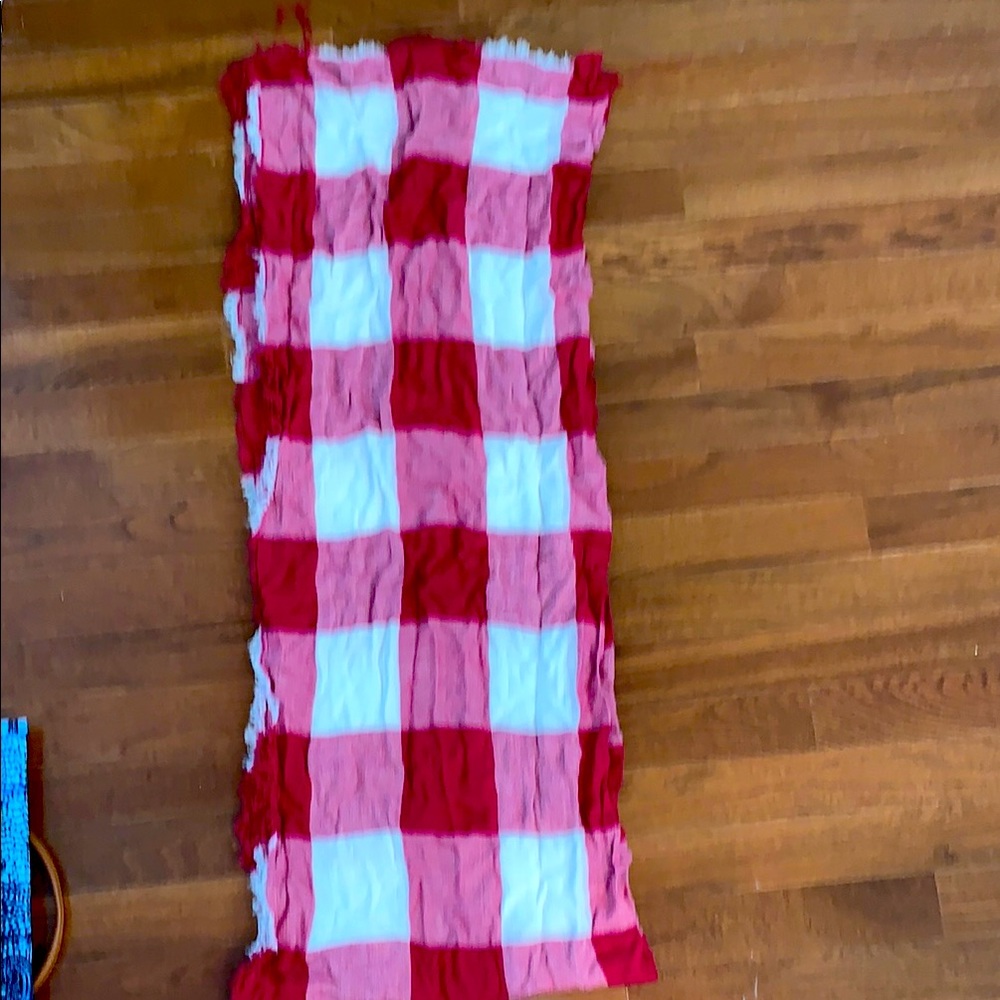 Maroon/White Checkered Scarf